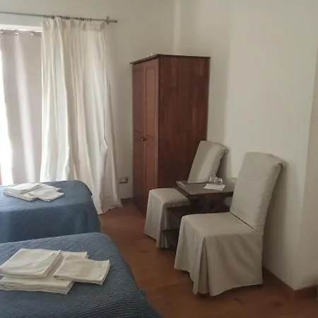 Vaddibona Bed & Breakfast *